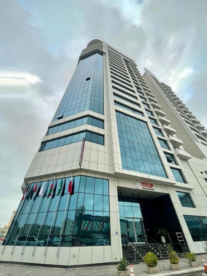 Tulip & Manama