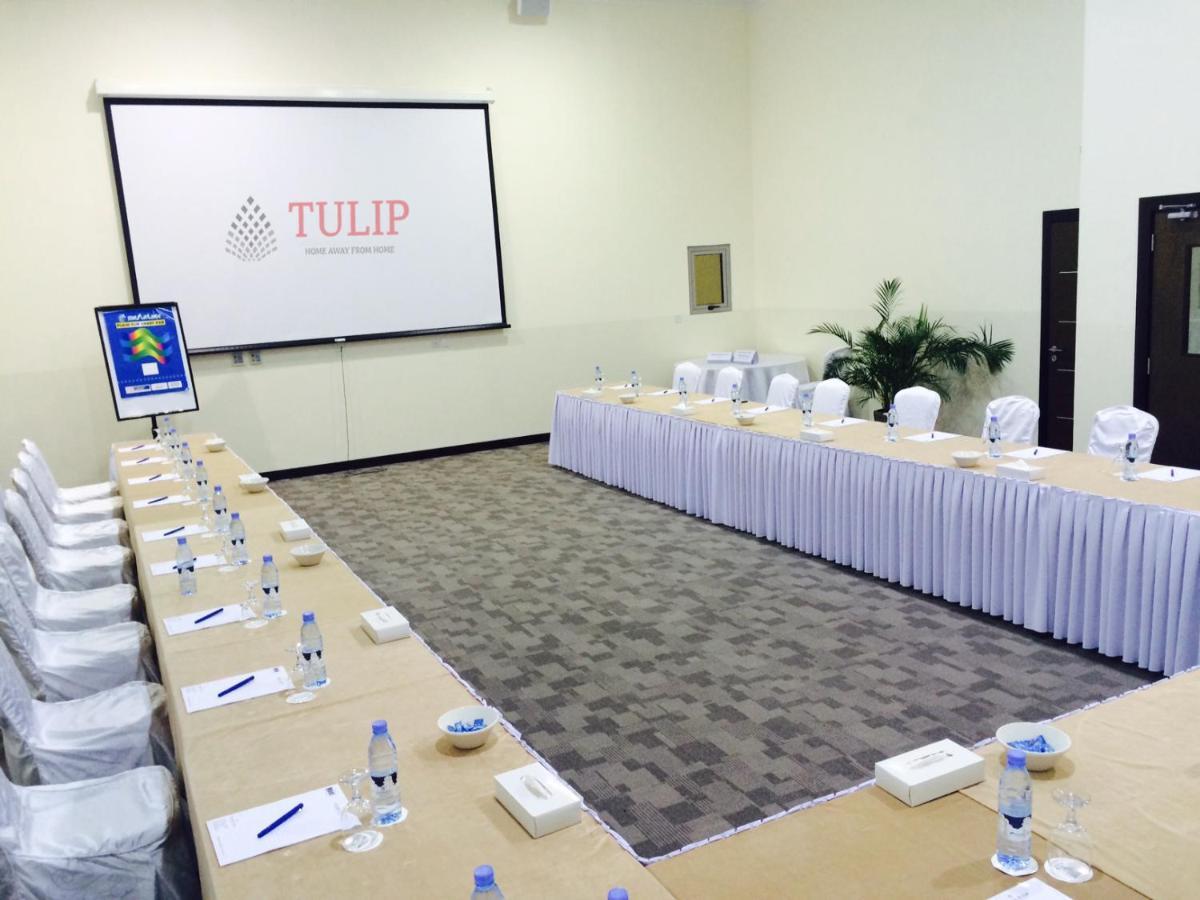 Aparthotel Tulip & 4*